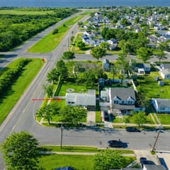Pet-Friendly Cozy Cape Escape Near Beach