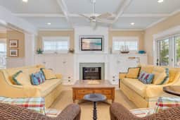 Saltwater Splendor 5 Bedroom Retreat, with Pool