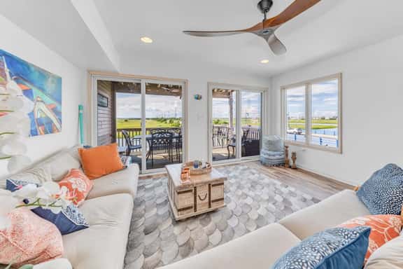 Bay Dream - Image 1