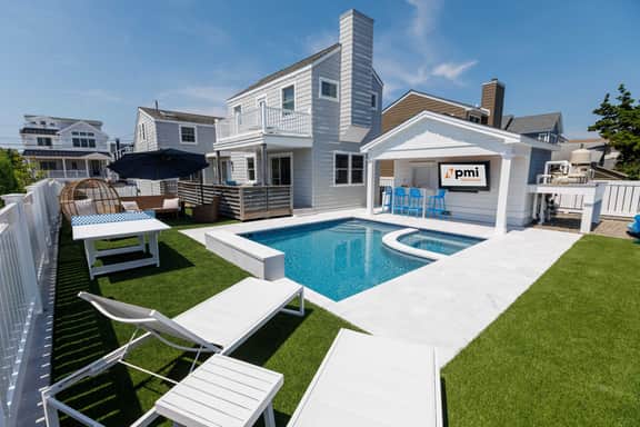 Barefoot Bungalow